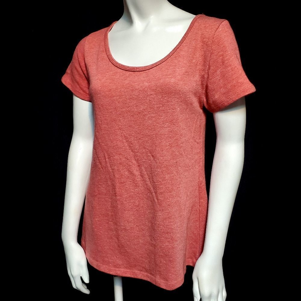 LuLaRoe Red Short Sleeve Tee Shirt (XS)